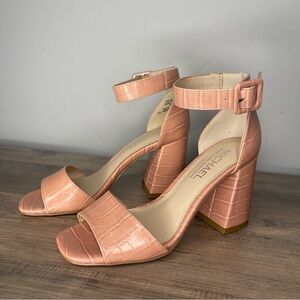 Michael Shannon Oaklynn Snake Skin Pink Heels (6)